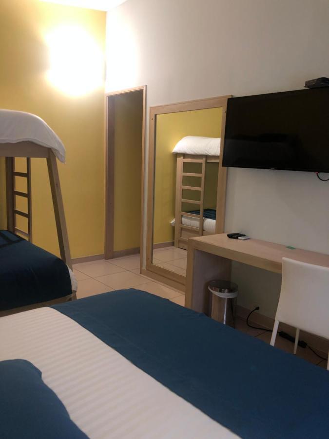 Hostel Paradise St 산타마르타 외부 사진
